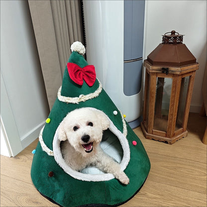 Christmas tree pet bed