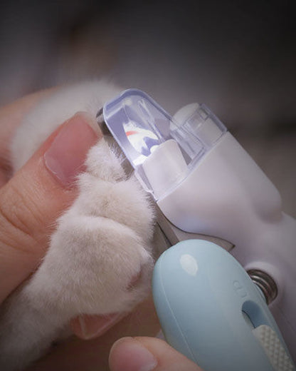 Pet nail clipper